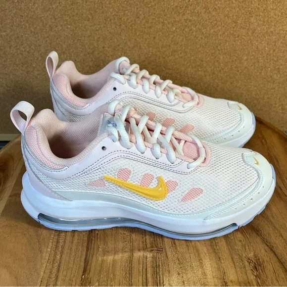 Nike
Air max AP
NWOT - Picture 3 of 9